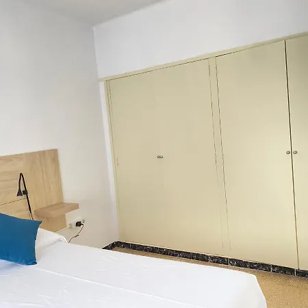 Atico Con Terraza Apartment
